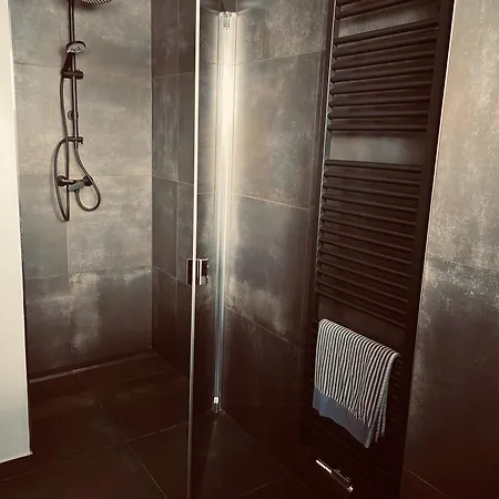 Apartment Zone 3 *
